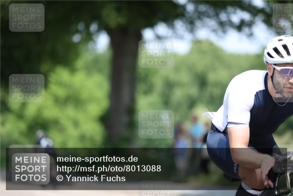 15.06.2025 - 7 Türme Triathlon Yannick Fuchs http://msf.ph/oto/8013088 15.06.2025 12:47:12 Radfahren 494, 629, 651 meine-sportfotos.de