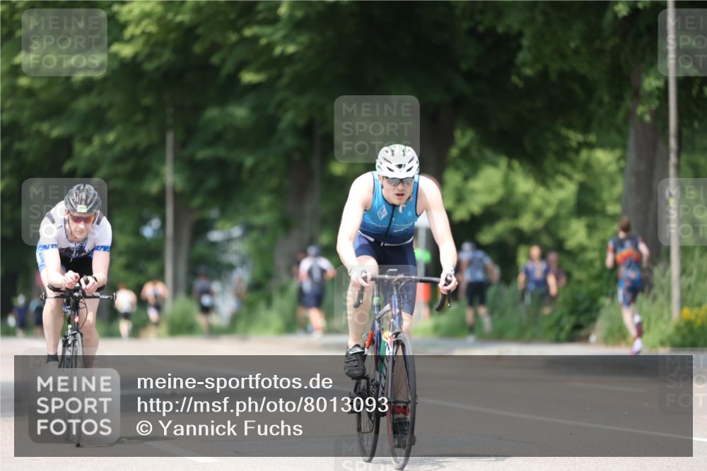 15.06.2025 - 7 Türme Triathlon Yannick Fuchs http://msf.ph/oto/8013093 15.06.2025 13:27:39 Radfahren 331, 568, 723, 978 meine-sportfotos.de