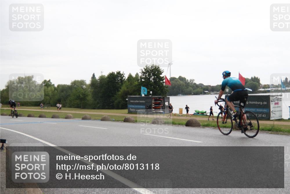 21.06.2025 - 27. Vierlanden-Triathlon H.Heesch http://msf.ph/oto/8013118 15.06.2025 13:28:17 Radfahren 1259, 1263, 1271, 1313 meine-sportfotos.de