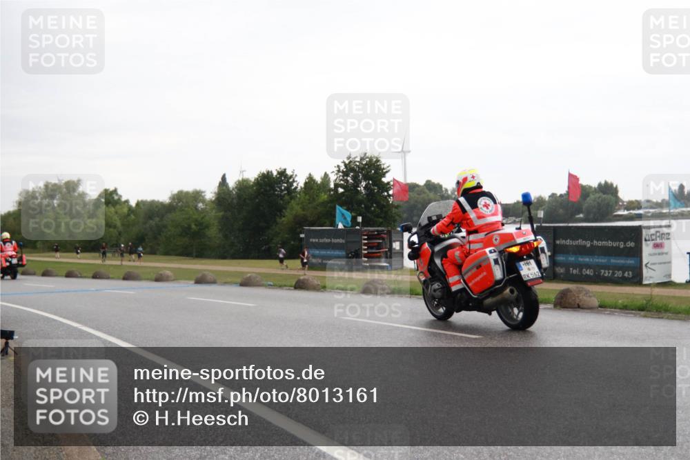 21.06.2025 - 27. Vierlanden-Triathlon H.Heesch http://msf.ph/oto/8013161 15.06.2025 13:28:35 Radfahren 1274 meine-sportfotos.de