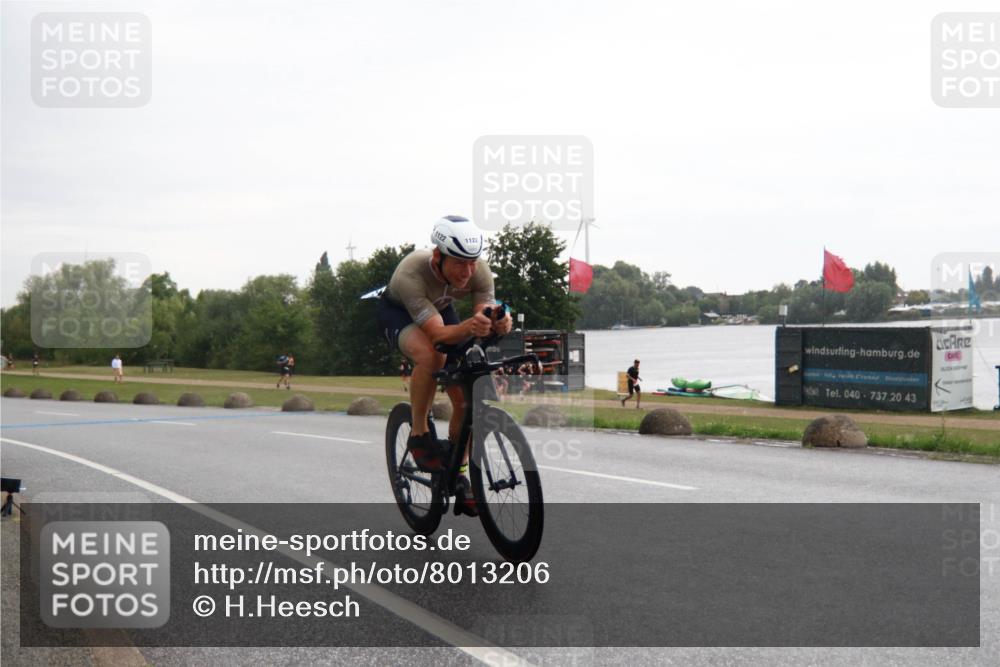 21.06.2025 - 27. Vierlanden-Triathlon H.Heesch http://msf.ph/oto/8013206 15.06.2025 13:29:02 Radfahren 1122, 1161, 1314 meine-sportfotos.de