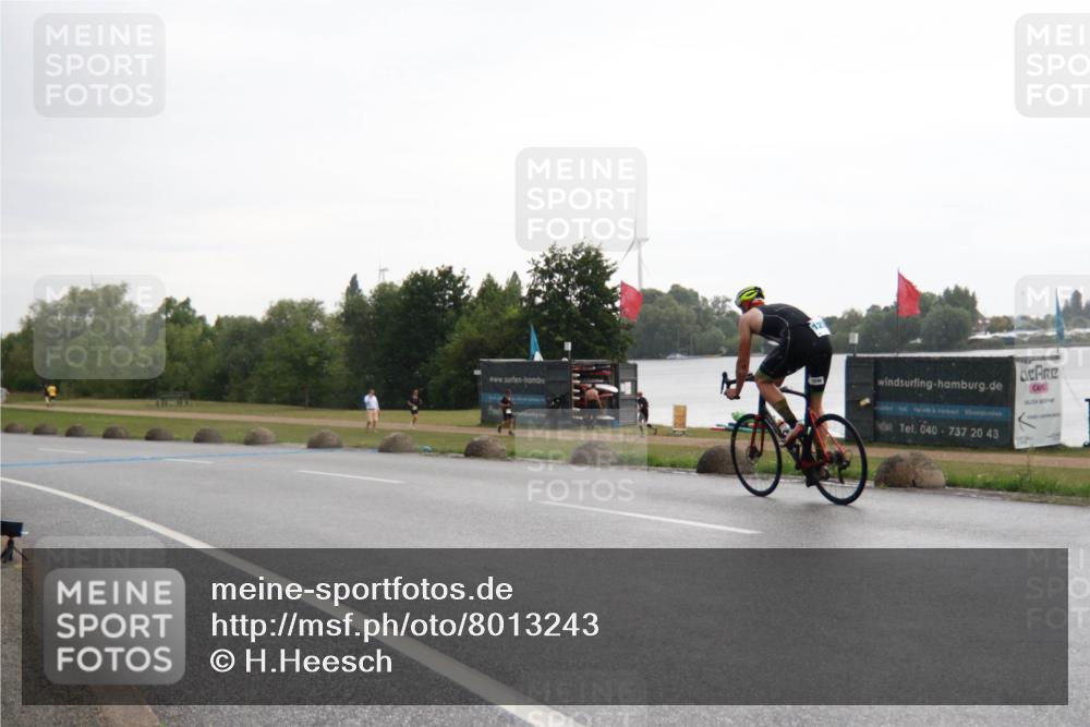 21.06.2025 - 27. Vierlanden-Triathlon H.Heesch http://msf.ph/oto/8013243 15.06.2025 13:29:20 Radfahren 1099, 1163, 1236, 1306 meine-sportfotos.de