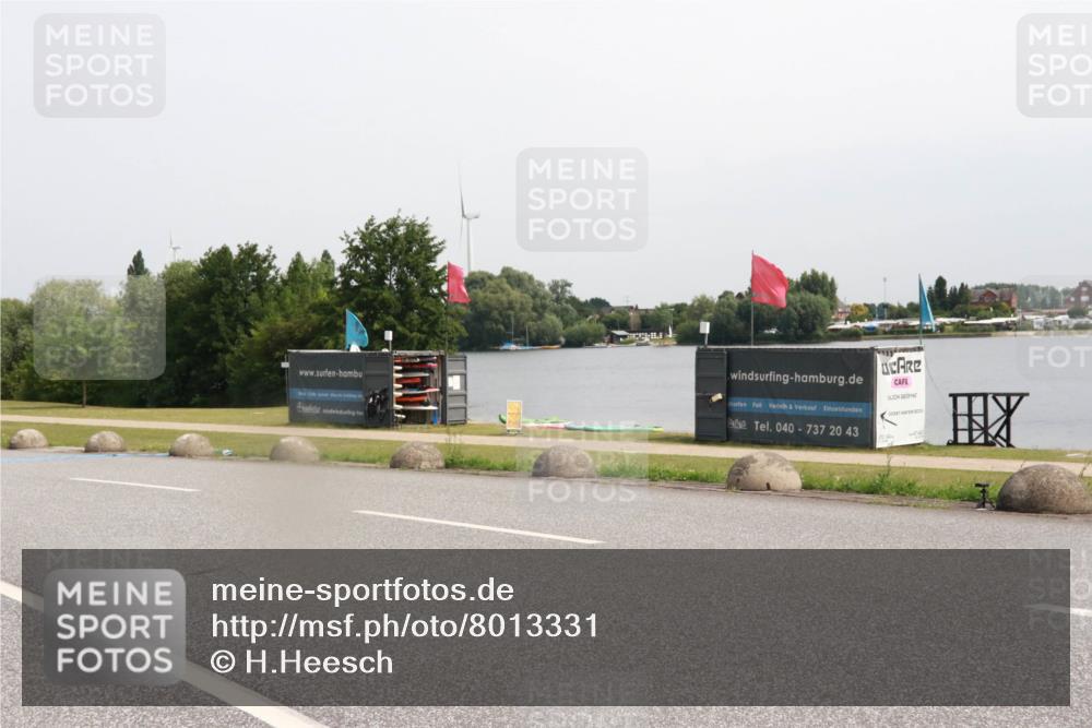 15.06.2025 - 27. Vierlanden-Triathlon H.Heesch http://msf.ph/oto/8013331 15.06.2025 11:08:57 Radfahren 516, 643, 769 meine-sportfotos.de