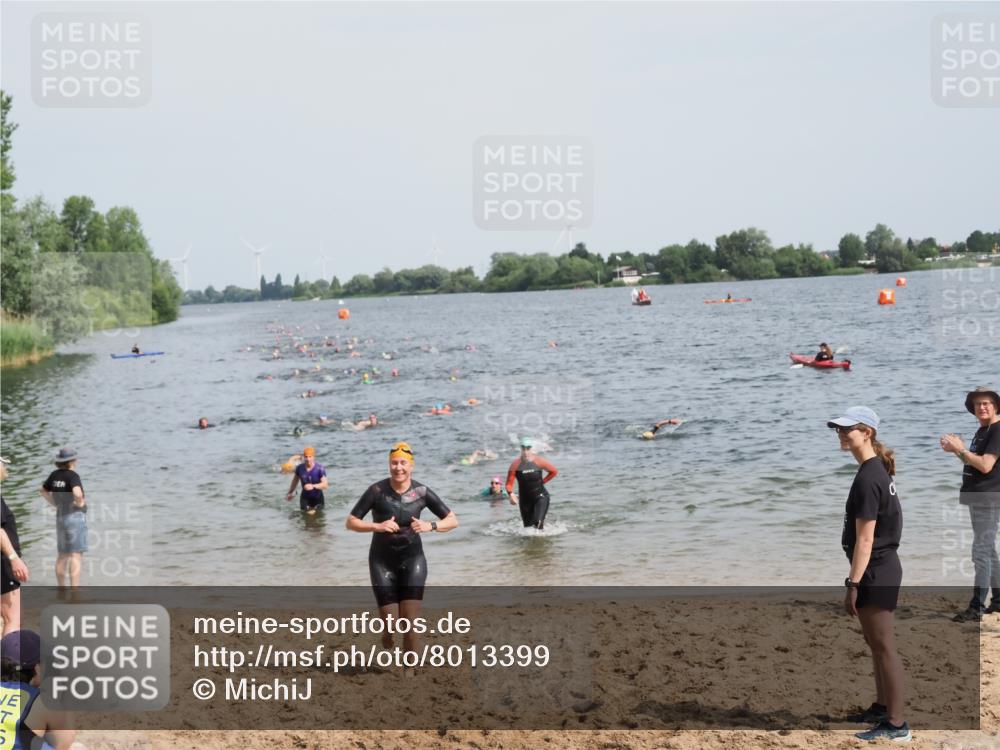 21.06.2025 - 27. Vierlanden-Triathlon MichiJ http://msf.ph/oto/8013399 15.06.2026 10:15:26 Schwimmen 508, 511, 542, 554, 579, 613, 620, 631 meine-sportfotos.de