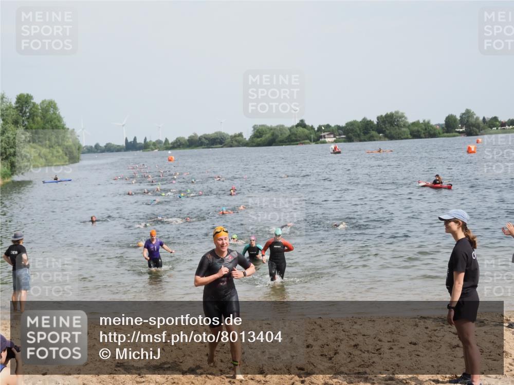 21.06.2025 - 27. Vierlanden-Triathlon MichiJ http://msf.ph/oto/8013404 15.06.2026 10:15:27 Schwimmen 508, 511, 542, 554, 579, 613, 620, 631 meine-sportfotos.de