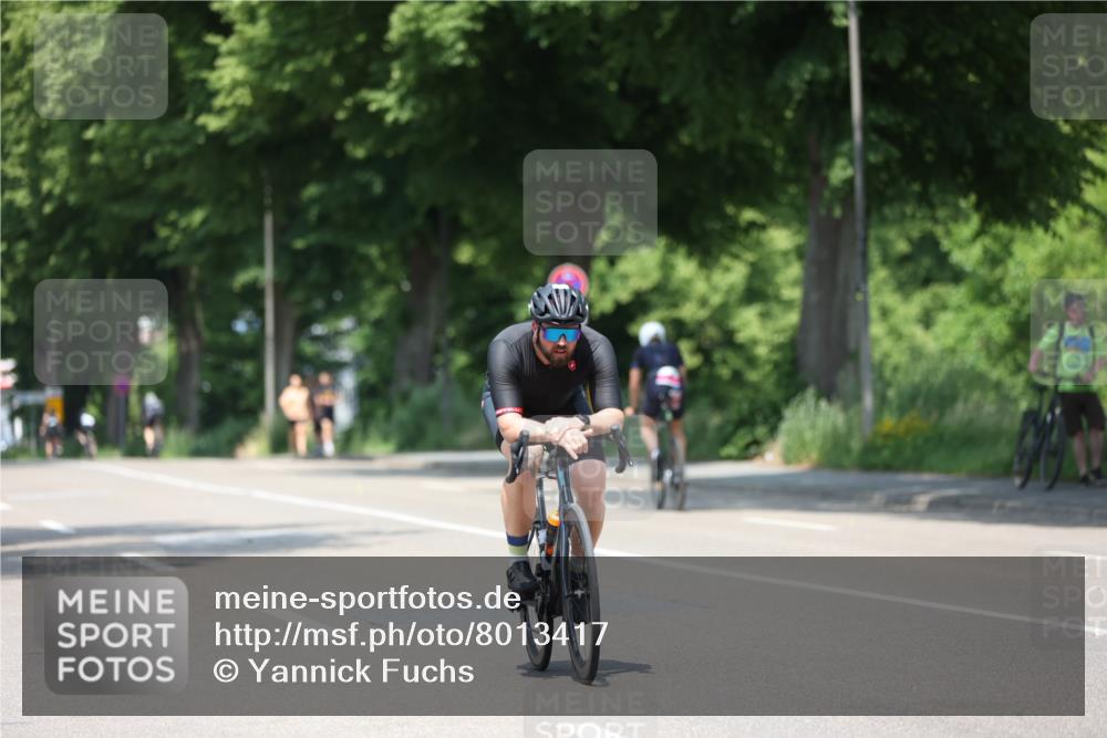 15.06.2025 - 7 Türme Triathlon Yannick Fuchs http://msf.ph/oto/8013417 15.06.2025 12:47:28 Radfahren 202, 633 meine-sportfotos.de