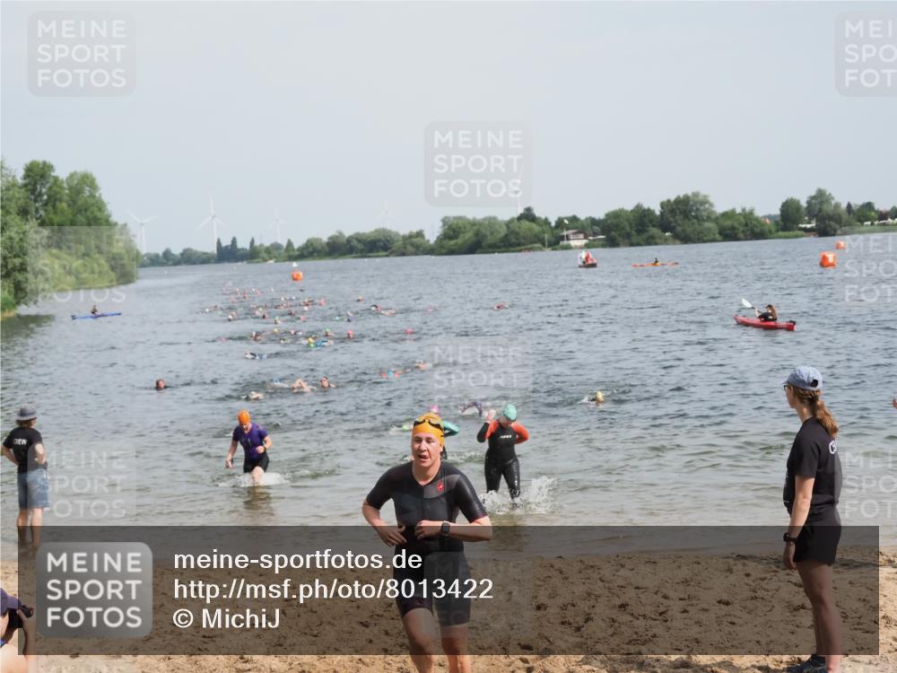 21.06.2025 - 27. Vierlanden-Triathlon MichiJ http://msf.ph/oto/8013422 15.06.2026 10:15:27 Schwimmen 508, 511, 542, 554, 579, 613, 620, 631 meine-sportfotos.de