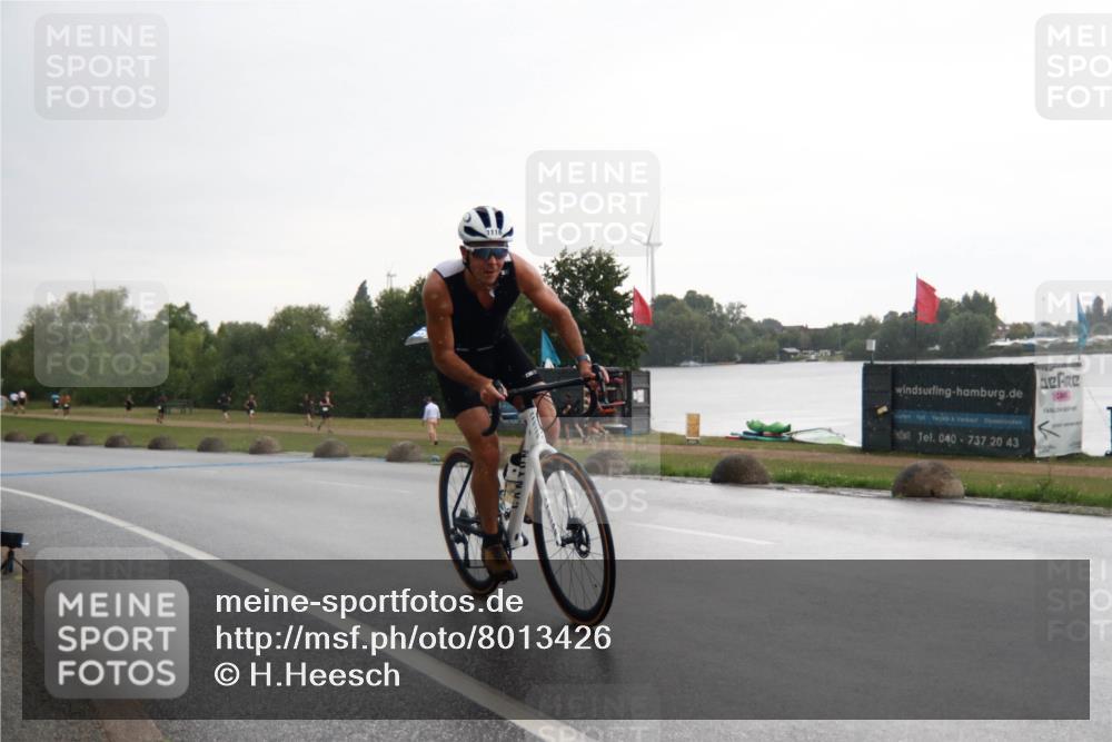 21.06.2025 - 27. Vierlanden-Triathlon H.Heesch http://msf.ph/oto/8013426 15.06.2025 13:31:39 Radfahren 1116 meine-sportfotos.de