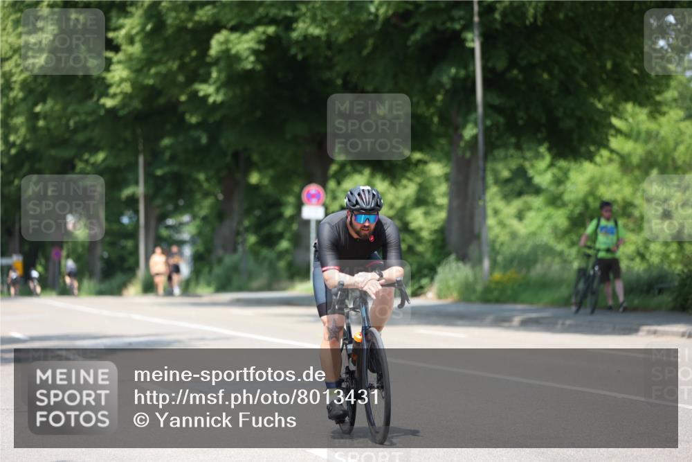 15.06.2025 - 7 Türme Triathlon Yannick Fuchs http://msf.ph/oto/8013431 15.06.2025 12:47:28 Radfahren 202, 633 meine-sportfotos.de