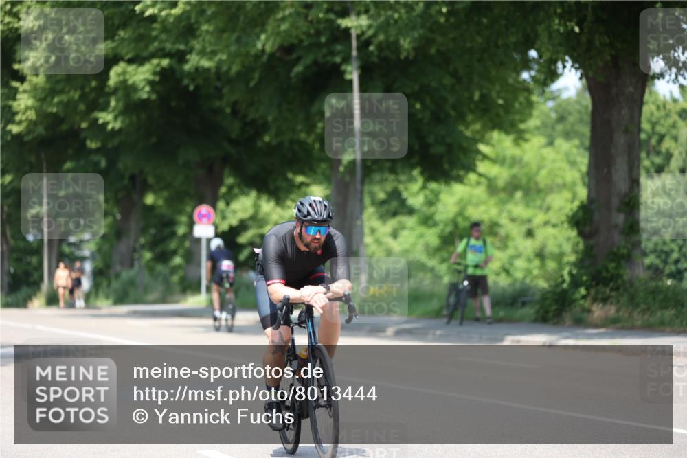 15.06.2025 - 7 Türme Triathlon Yannick Fuchs http://msf.ph/oto/8013444 15.06.2025 12:47:28 Radfahren 202, 633 meine-sportfotos.de