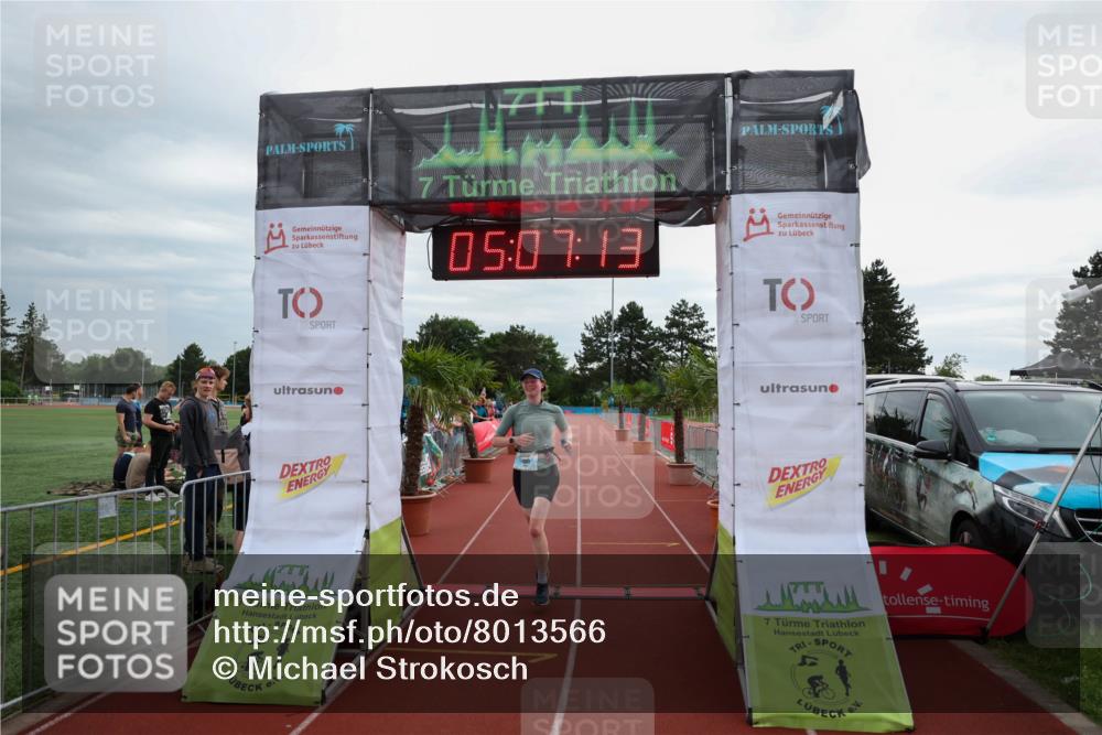 15.06.2025 - 7 Türme Triathlon Michael Strokosch http://msf.ph/oto/8013566 15.06.2025 15:07:13 Ziel 405 meine-sportfotos.de