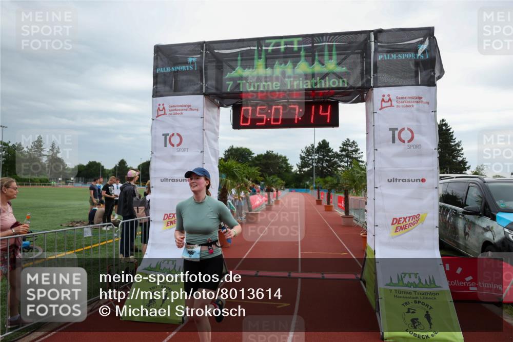 15.06.2025 - 7 Türme Triathlon Michael Strokosch http://msf.ph/oto/8013614 15.06.2025 15:07:14 Ziel 405 meine-sportfotos.de