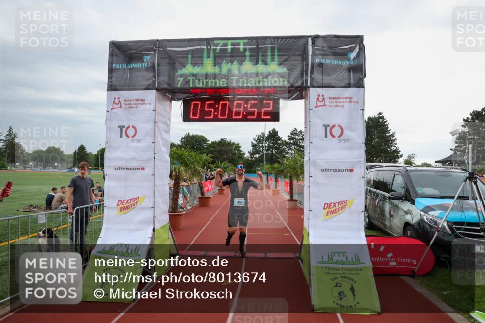 15.06.2025 - 7 Türme Triathlon Michael Strokosch http://msf.ph/oto/8013674 15.06.2025 15:08:52 Ziel 474 meine-sportfotos.de