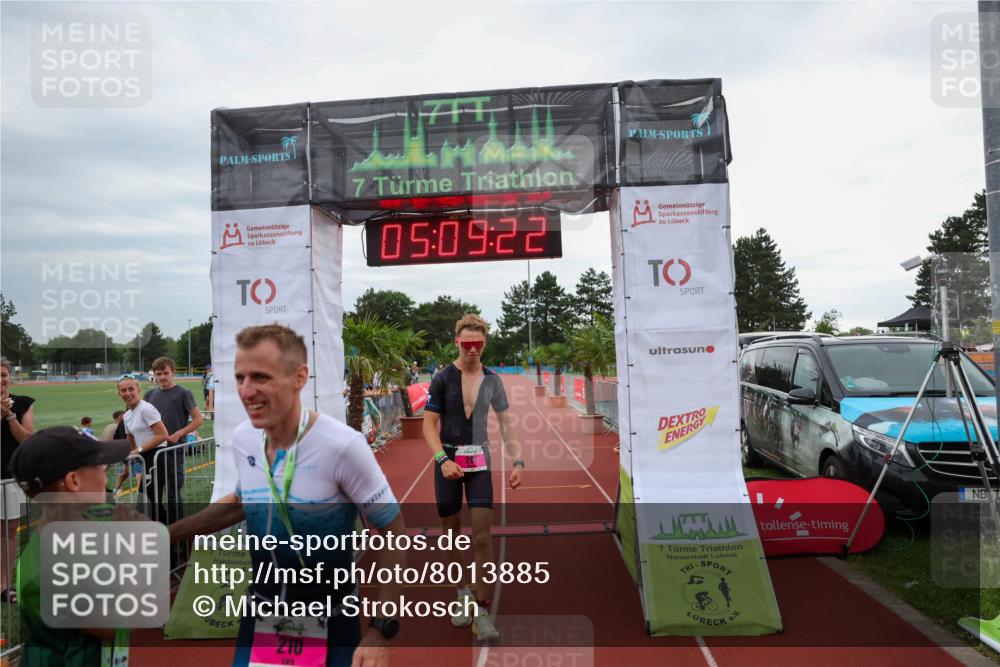 15.06.2025 - 7 Türme Triathlon Michael Strokosch http://msf.ph/oto/8013885 15.06.2025 15:09:21 Ziel 210, 291 meine-sportfotos.de