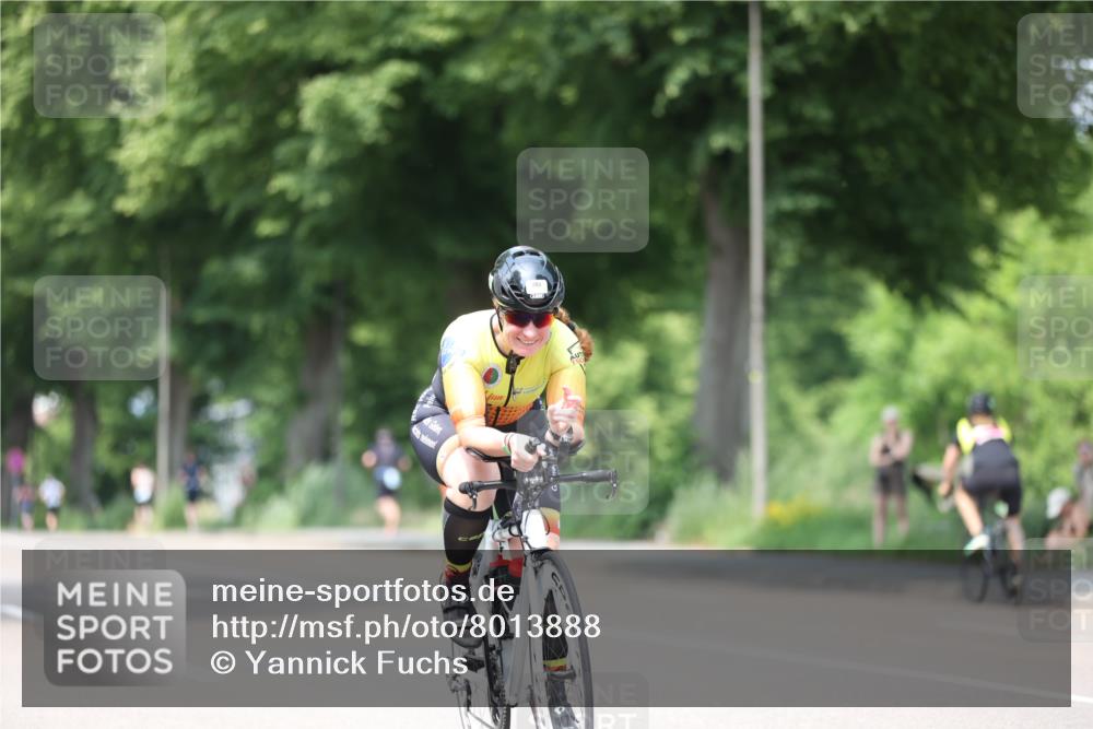 15.06.2025 - 7 Türme Triathlon Yannick Fuchs http://msf.ph/oto/8013888 15.06.2025 13:28:03 Radfahren 265, 901, 913, 952 meine-sportfotos.de