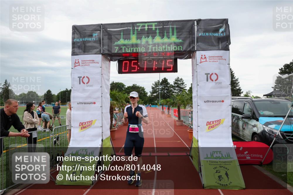15.06.2025 - 7 Türme Triathlon Michael Strokosch http://msf.ph/oto/8014048 15.06.2025 15:11:15 Ziel 201 meine-sportfotos.de