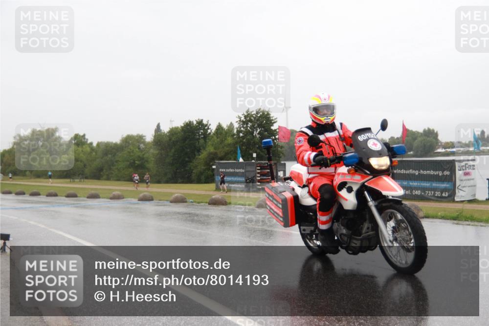 21.06.2025 - 27. Vierlanden-Triathlon H.Heesch http://msf.ph/oto/8014193 15.06.2025 14:12:44 Radfahren  meine-sportfotos.de