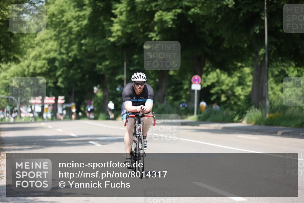 15.06.2025 - 7 Türme Triathlon Yannick Fuchs http://msf.ph/oto/8014317 15.06.2025 12:48:19 Radfahren 240, 490, 498, 543, 655 meine-sportfotos.de