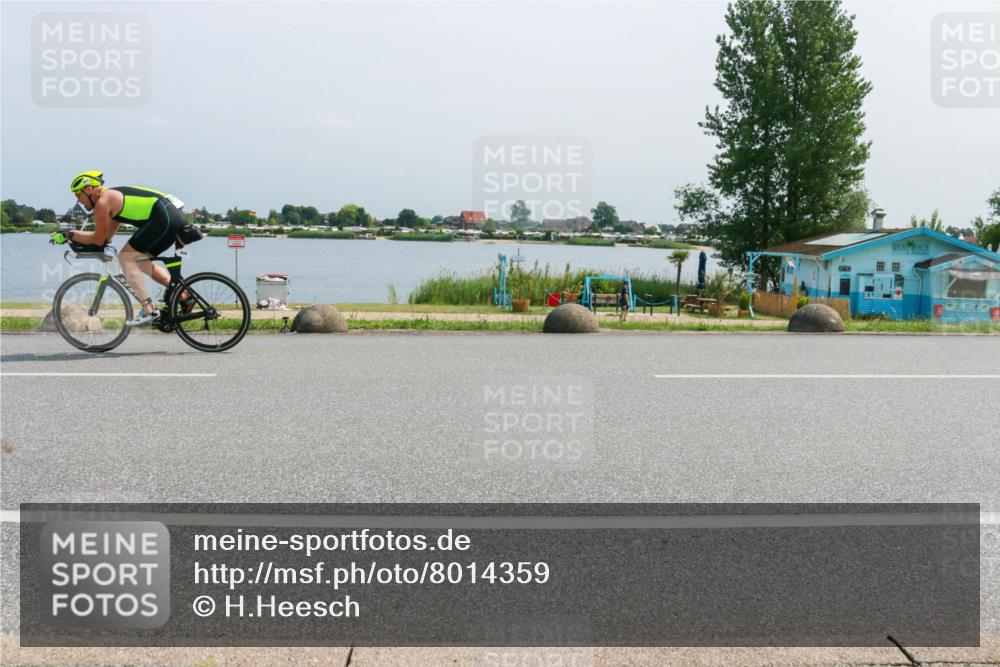 21.06.2025 - 27. Vierlanden-Triathlon H.Heesch http://msf.ph/oto/8014359 15.06.2025 11:49:23 Radfahren 681, 844 meine-sportfotos.de