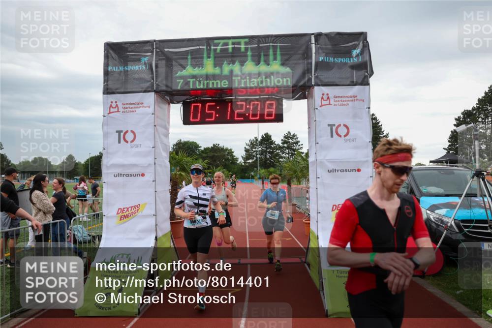 15.06.2025 - 7 Türme Triathlon Michael Strokosch http://msf.ph/oto/8014401 15.06.2025 15:12:07 Ziel 263, 356, 444, 556 meine-sportfotos.de