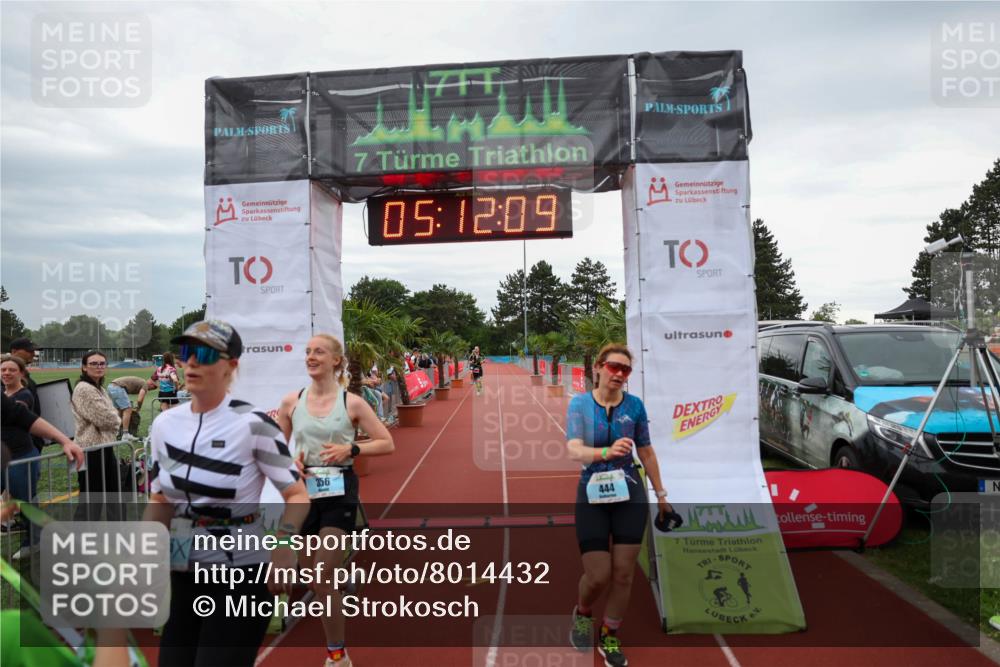 15.06.2025 - 7 Türme Triathlon Michael Strokosch http://msf.ph/oto/8014432 15.06.2025 15:12:08 Ziel 263, 356, 444, 556 meine-sportfotos.de
