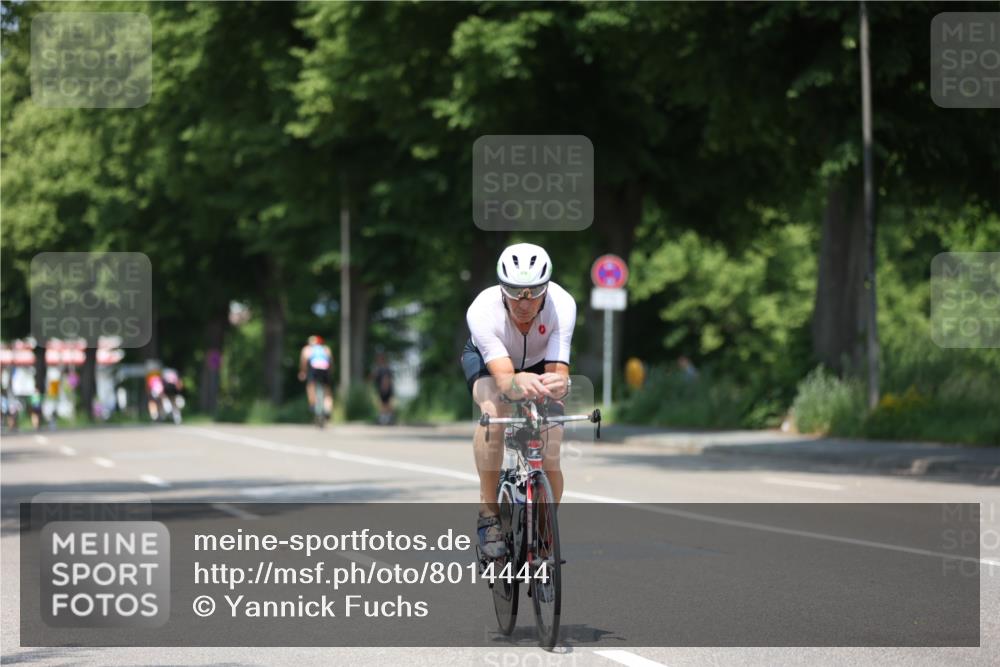 15.06.2025 - 7 Türme Triathlon Yannick Fuchs http://msf.ph/oto/8014444 15.06.2025 12:48:43 Radfahren 204, 458, 530, 629, 651 meine-sportfotos.de