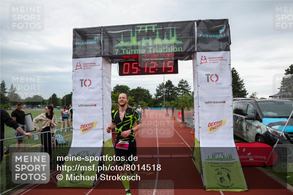 15.06.2025 - 7 Türme Triathlon Michael Strokosch http://msf.ph/oto/8014518 15.06.2025 15:12:15 Ziel 267, 356, 444, 549 meine-sportfotos.de