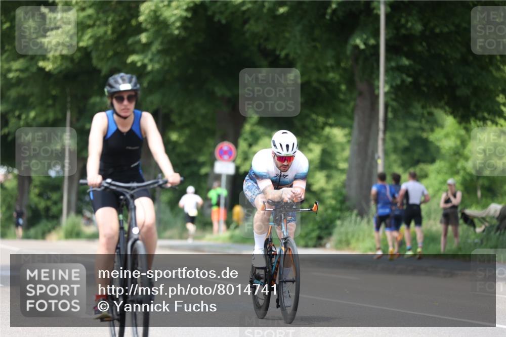 15.06.2025 - 7 Türme Triathlon Yannick Fuchs http://msf.ph/oto/8014741 15.06.2025 13:28:16 Radfahren 290, 404, 438, 851 meine-sportfotos.de