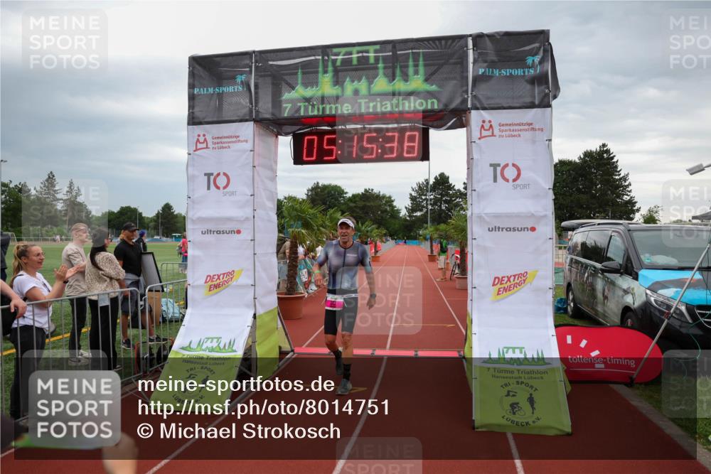 15.06.2025 - 7 Türme Triathlon Michael Strokosch http://msf.ph/oto/8014751 15.06.2025 15:15:38 Ziel 317 meine-sportfotos.de