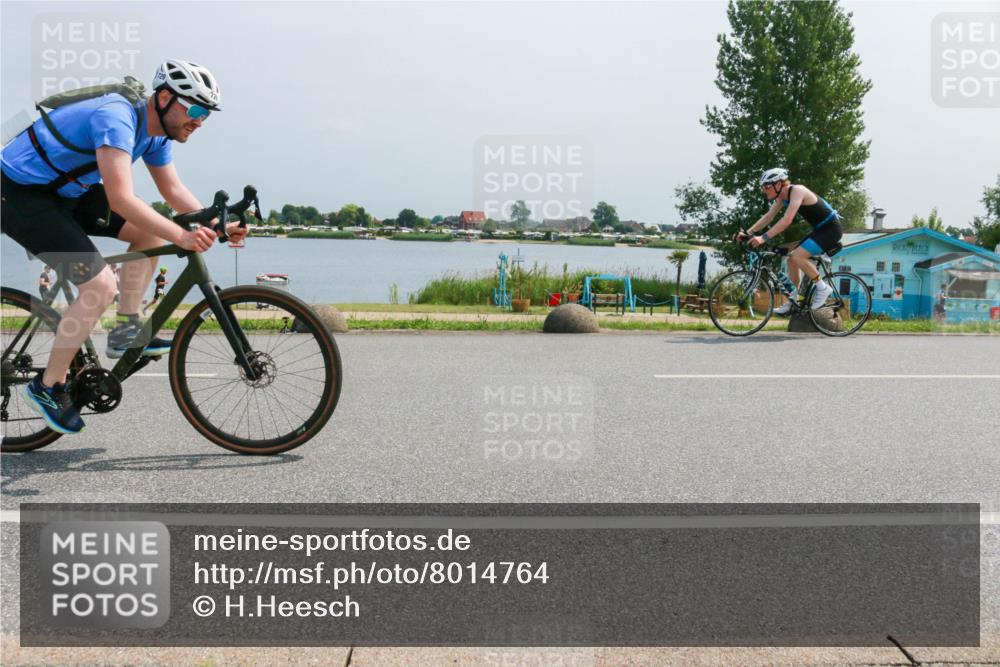 21.06.2025 - 27. Vierlanden-Triathlon H.Heesch http://msf.ph/oto/8014764 15.06.2025 11:50:17 Radfahren 670, 729, 731, 766, 783 meine-sportfotos.de