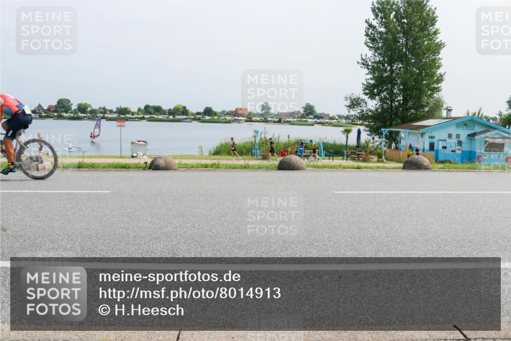 21.06.2025 - 27. Vierlanden-Triathlon H.Heesch http://msf.ph/oto/8014913 15.06.2025 11:51:17 Radfahren 840 meine-sportfotos.de