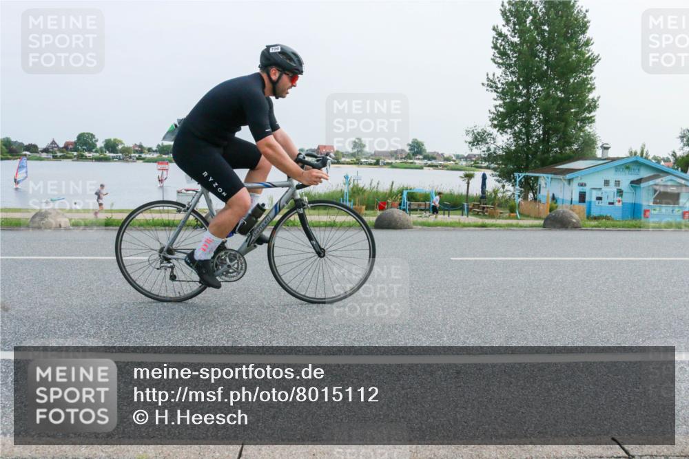 21.06.2025 - 27. Vierlanden-Triathlon H.Heesch http://msf.ph/oto/8015112 15.06.2025 11:52:17 Radfahren 720, 767, 803, 805, 871 meine-sportfotos.de