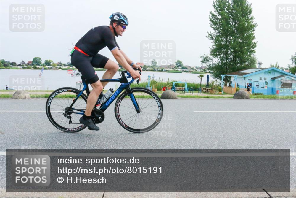 21.06.2025 - 27. Vierlanden-Triathlon H.Heesch http://msf.ph/oto/8015191 15.06.2025 11:52:42 Radfahren 201, 663, 672, 785, 789, 963 meine-sportfotos.de