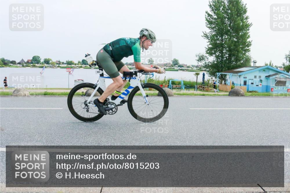 21.06.2025 - 27. Vierlanden-Triathlon H.Heesch http://msf.ph/oto/8015203 15.06.2025 11:52:43 Radfahren 201, 663, 672, 785, 789, 963 meine-sportfotos.de