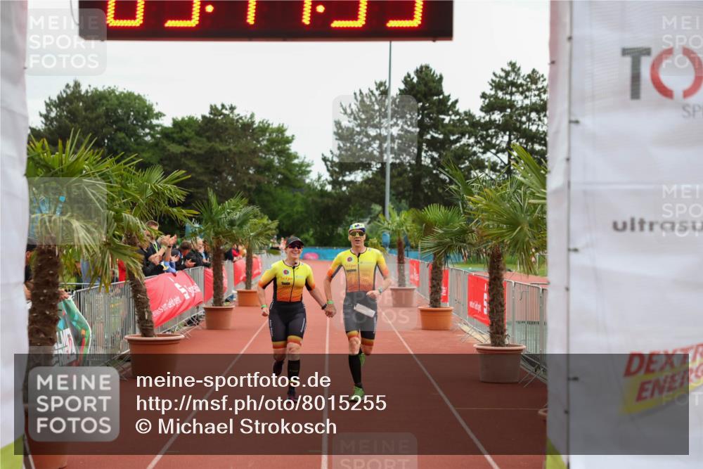15.06.2025 - 7 Türme Triathlon Michael Strokosch http://msf.ph/oto/8015255 15.06.2025 15:17:58 Ziel 232, 265 meine-sportfotos.de