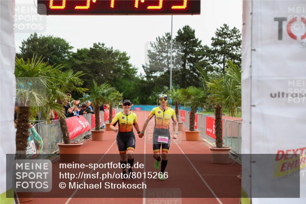 15.06.2025 - 7 Türme Triathlon Michael Strokosch http://msf.ph/oto/8015266 15.06.2025 15:17:59 Ziel 232, 265 meine-sportfotos.de