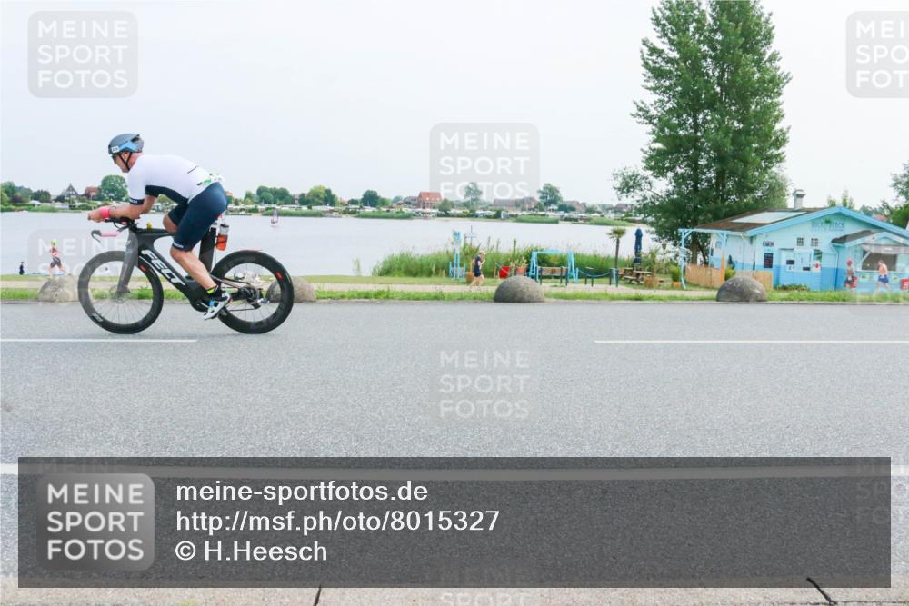 21.06.2025 - 27. Vierlanden-Triathlon H.Heesch http://msf.ph/oto/8015327 15.06.2025 11:53:30 Radfahren 734, 763, 829 meine-sportfotos.de