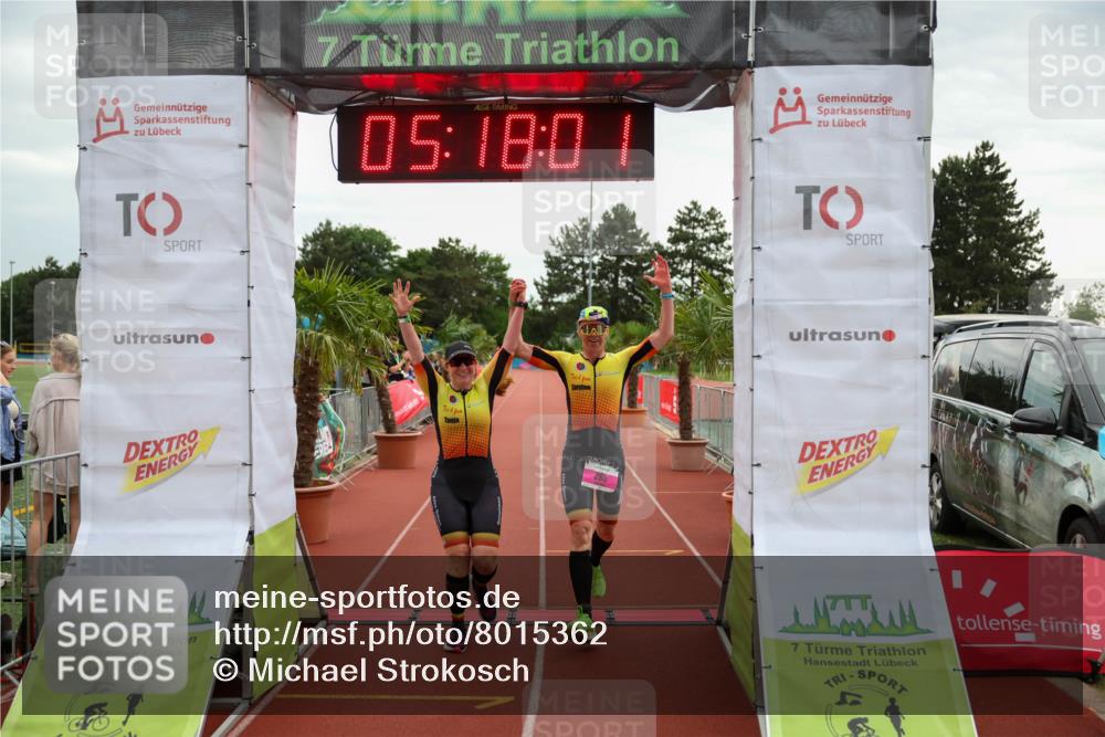 15.06.2025 - 7 Türme Triathlon Michael Strokosch http://msf.ph/oto/8015362 15.06.2025 15:18:01 Ziel 265 meine-sportfotos.de