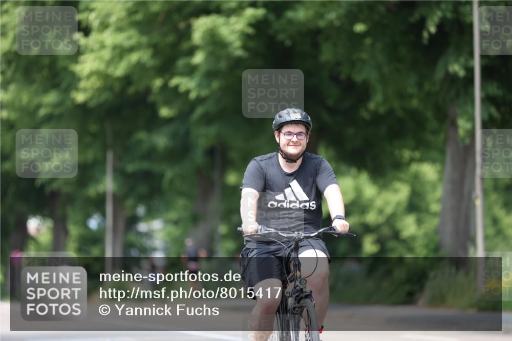 15.06.2025 - 7 Türme Triathlon Yannick Fuchs http://msf.ph/oto/8015417 15.06.2025 13:28:38 Radfahren 636, 767, 896 meine-sportfotos.de
