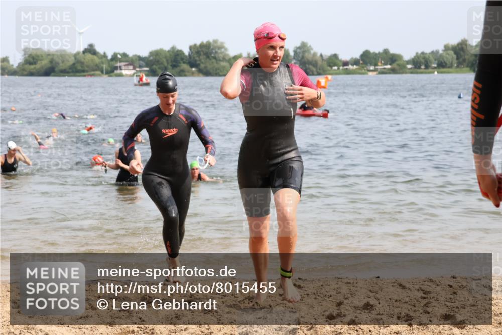 15.06.2025 - 27. Vierlanden-Triathlon Lena Gebhardt http://msf.ph/oto/8015455 15.06.2025 10:15:00 Schwimmen 476, 480, 521, 525, 528, 570, 587, 592, 593, 597, 605, 635, 1397 meine-sportfotos.de