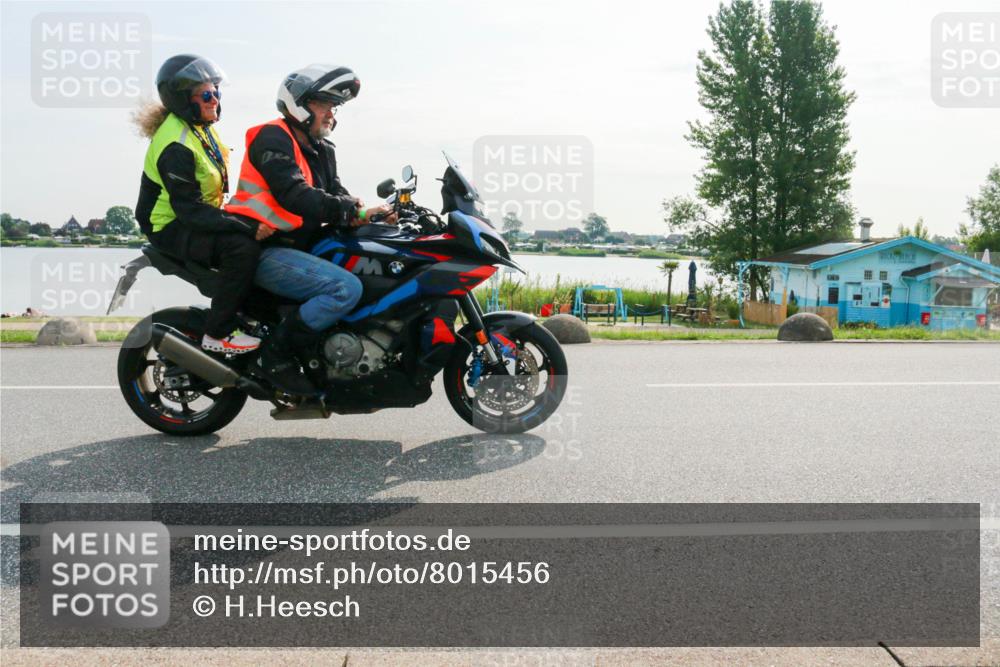 15.06.2025 - 27. Vierlanden-Triathlon H.Heesch http://msf.ph/oto/8015456 15.06.2025 09:08:59 Radfahren 15, 87 meine-sportfotos.de