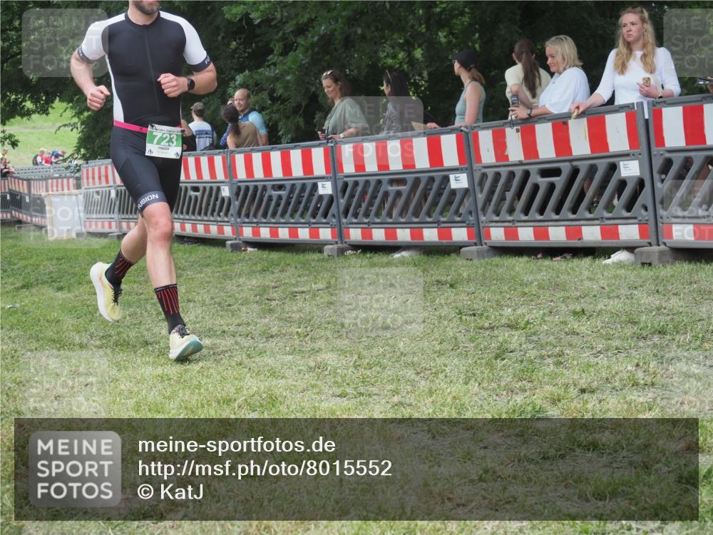 21.06.2025 - 27. Vierlanden-Triathlon KatJ http://msf.ph/oto/8015552 15.06.2025 13:13:26 Ziel 723, 761, 778 meine-sportfotos.de