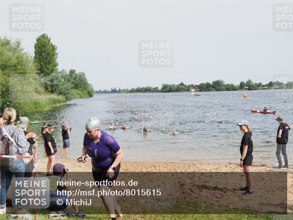 21.06.2025 - 27. Vierlanden-Triathlon MichiJ http://msf.ph/oto/8015615 15.06.2026 10:16:34 Schwimmen 487, 491, 499, 549, 574, 614, 634 meine-sportfotos.de
