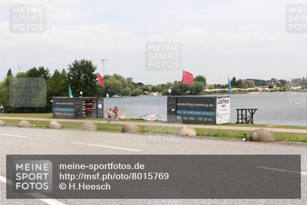 21.06.2025 - 27. Vierlanden-Triathlon H.Heesch http://msf.ph/oto/8015769 15.06.2025 12:04:08 Radfahren 653, 735, 764, 775, 858, 956 meine-sportfotos.de
