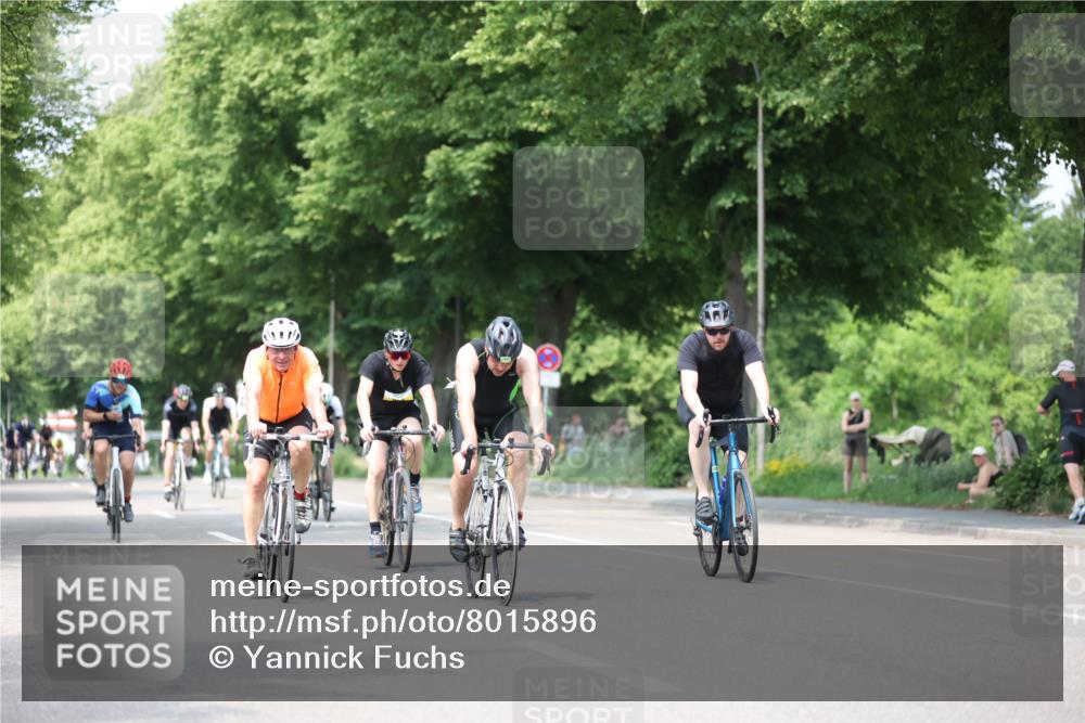 15.06.2025 - 7 Türme Triathlon Yannick Fuchs http://msf.ph/oto/8015896 15.06.2025 13:28:50 Radfahren 274, 557, 558, 595, 745, 804, 805, 886, 1049 meine-sportfotos.de