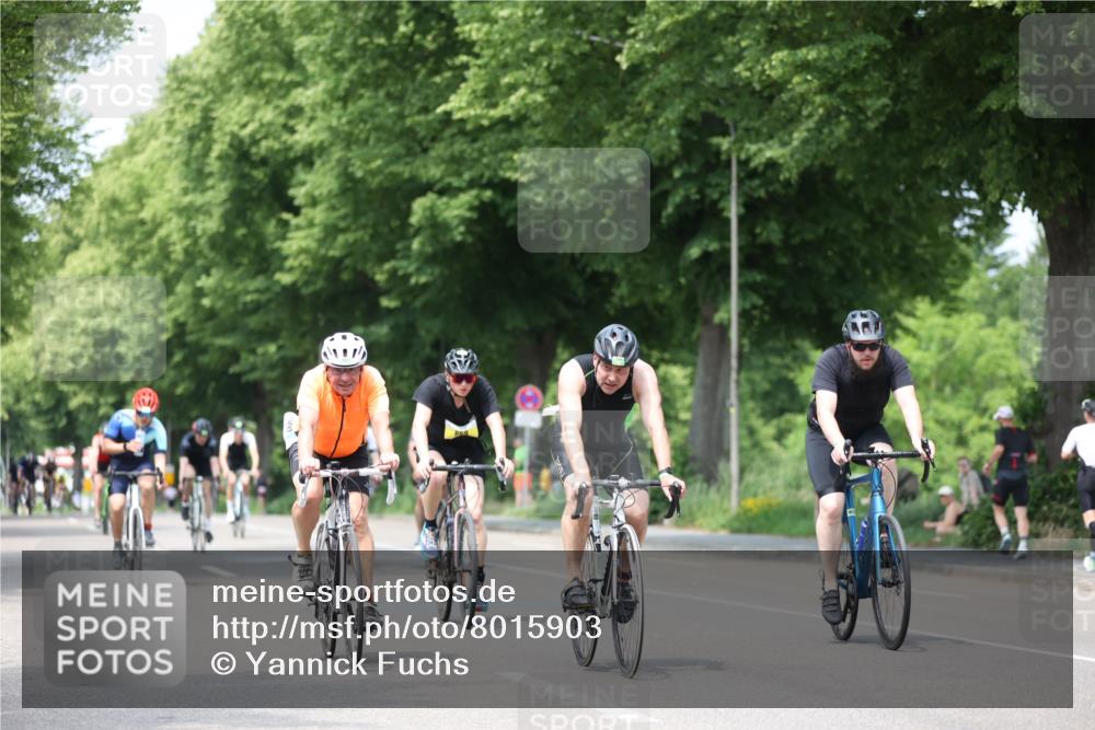 15.06.2025 - 7 Türme Triathlon Yannick Fuchs http://msf.ph/oto/8015903 15.06.2025 13:28:50 Radfahren 274, 557, 558, 595, 745, 804, 805, 886, 1049 meine-sportfotos.de