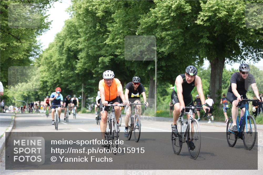 15.06.2025 - 7 Türme Triathlon Yannick Fuchs http://msf.ph/oto/8015915 15.06.2025 13:28:50 Radfahren 274, 557, 558, 595, 745, 804, 805, 886, 1049 meine-sportfotos.de