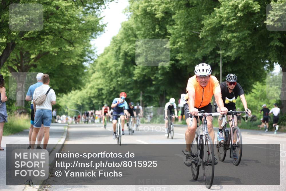 15.06.2025 - 7 Türme Triathlon Yannick Fuchs http://msf.ph/oto/8015925 15.06.2025 13:28:51 Radfahren 274, 339, 557, 558, 595, 745, 804, 805, 886, 1045, 1049 meine-sportfotos.de