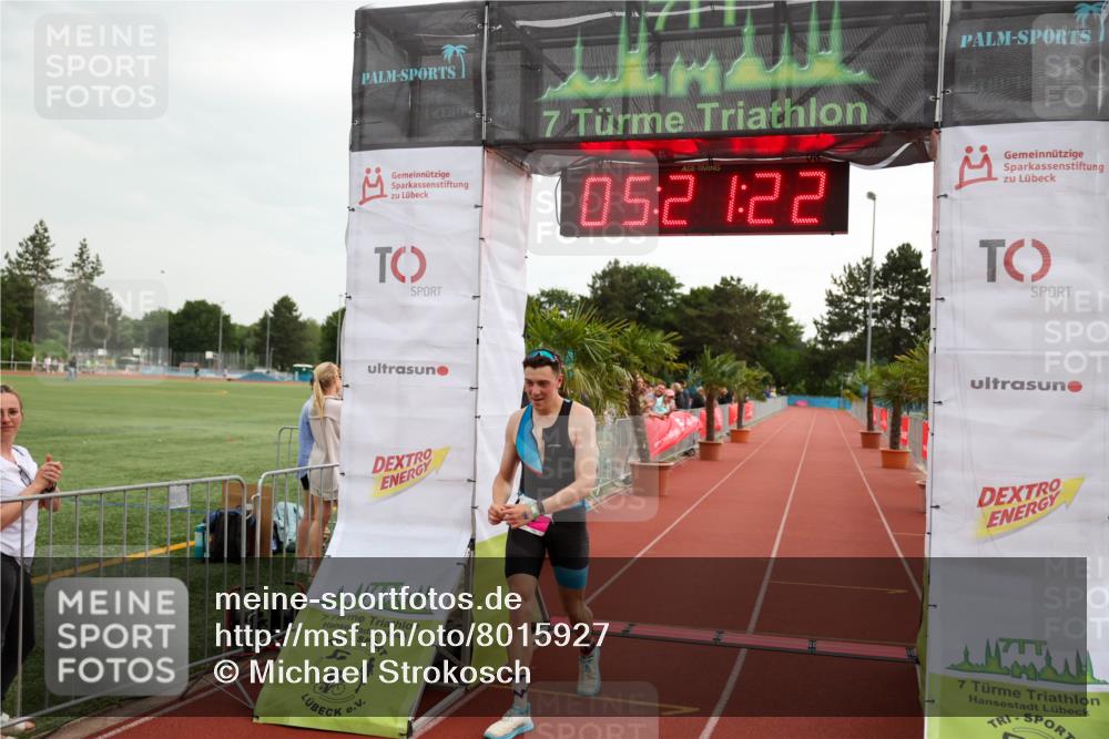 15.06.2025 - 7 Türme Triathlon Michael Strokosch http://msf.ph/oto/8015927 15.06.2025 15:21:22 Ziel 204, 236 meine-sportfotos.de