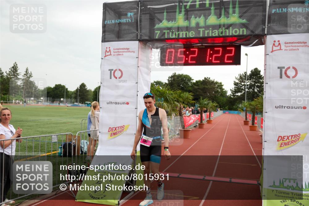 15.06.2025 - 7 Türme Triathlon Michael Strokosch http://msf.ph/oto/8015931 15.06.2025 15:21:22 Ziel 204, 236 meine-sportfotos.de